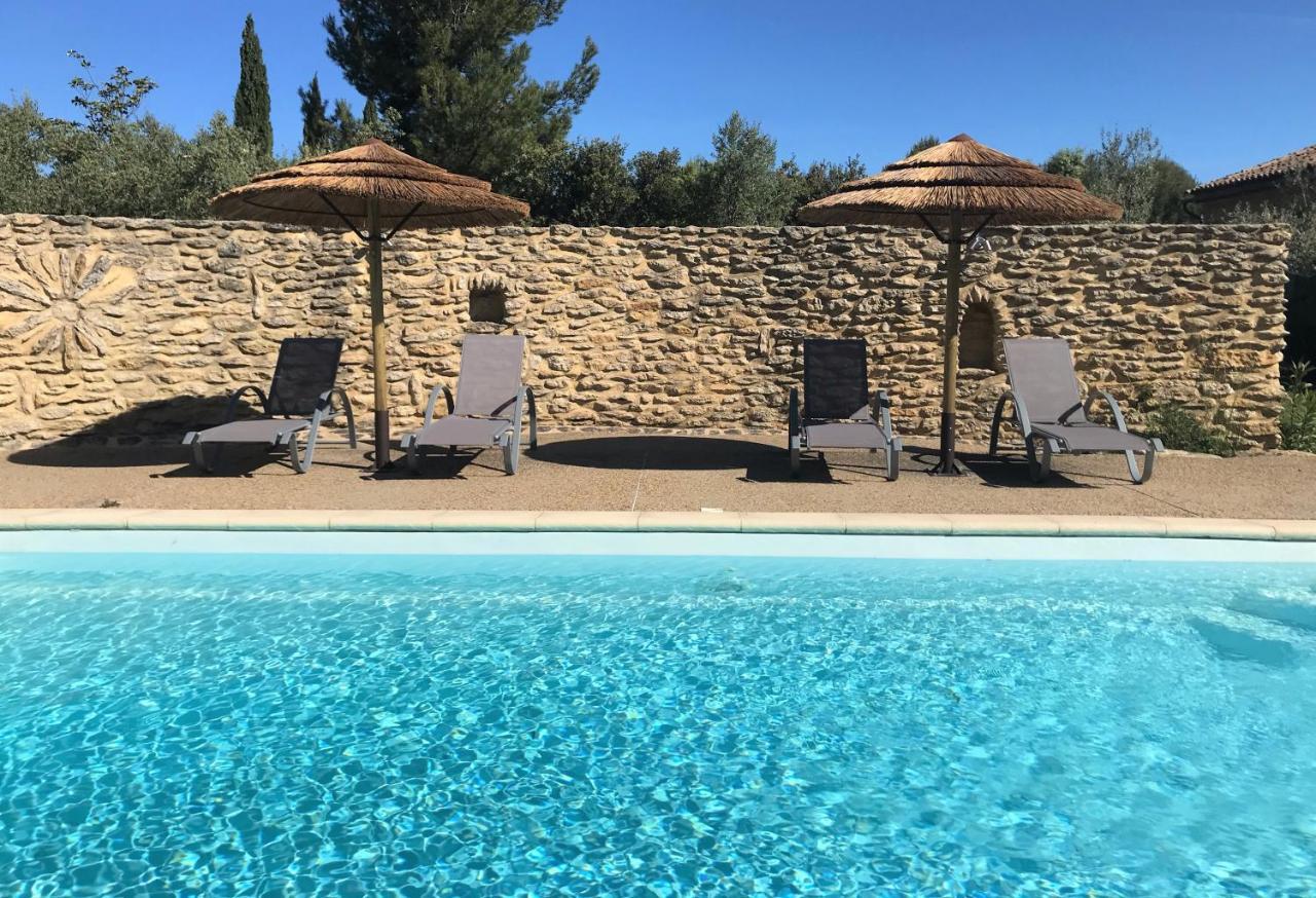 Clos Saint-Michel Resort & Spa Malaucène Exterior foto